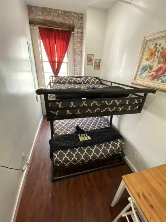 Apartment With Shared Bathroom