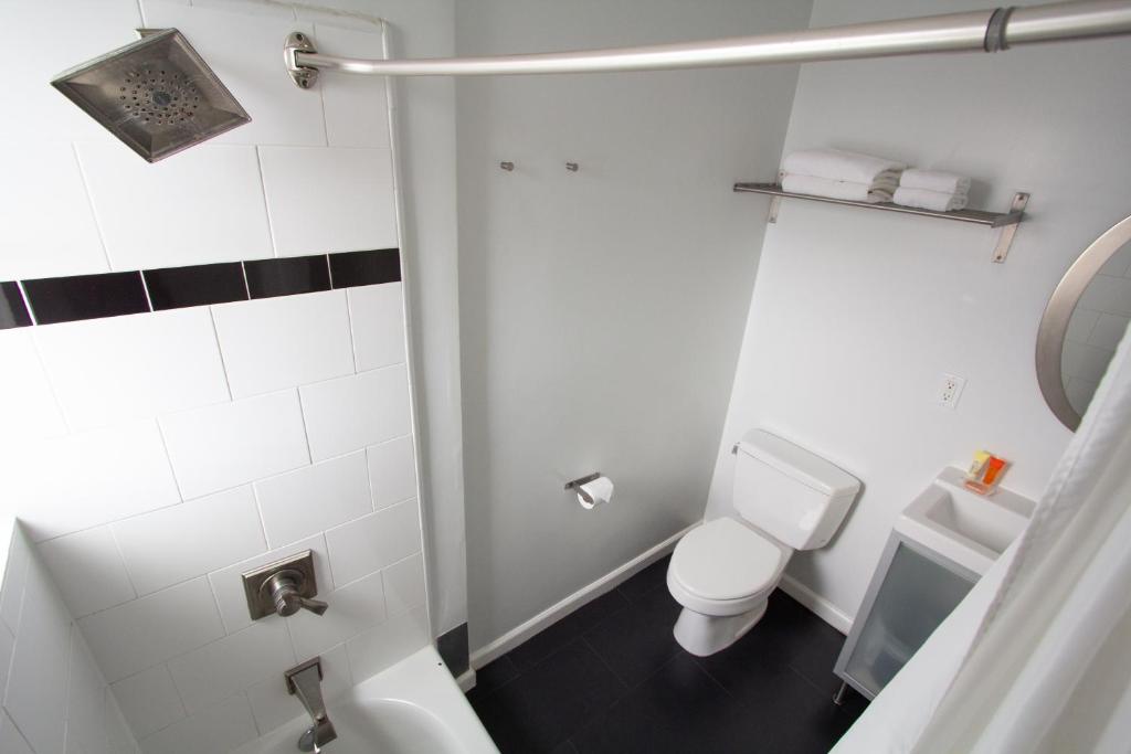 Economy Studio  with Partial Ocean View