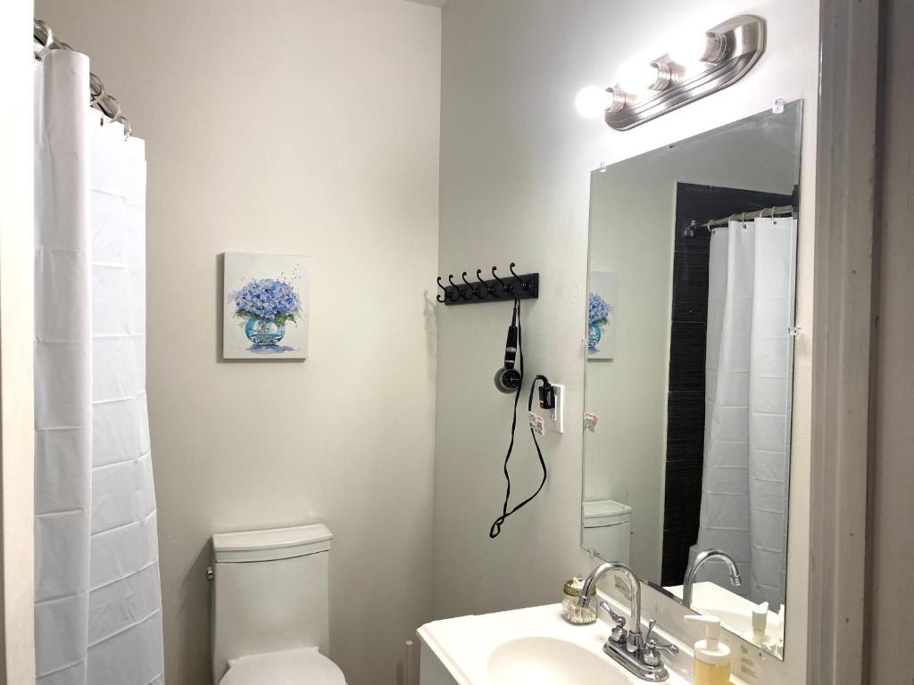 Queen Room with Shared Bathroom