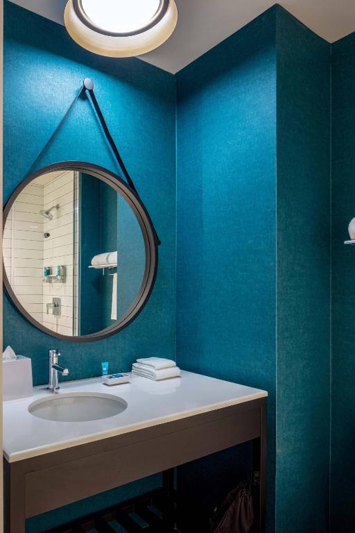 King Room with City View