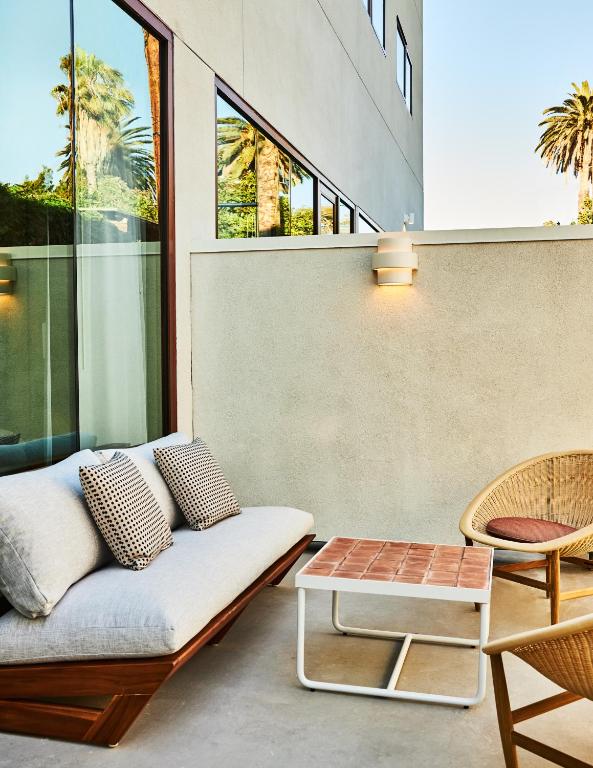 King Room with Garden View