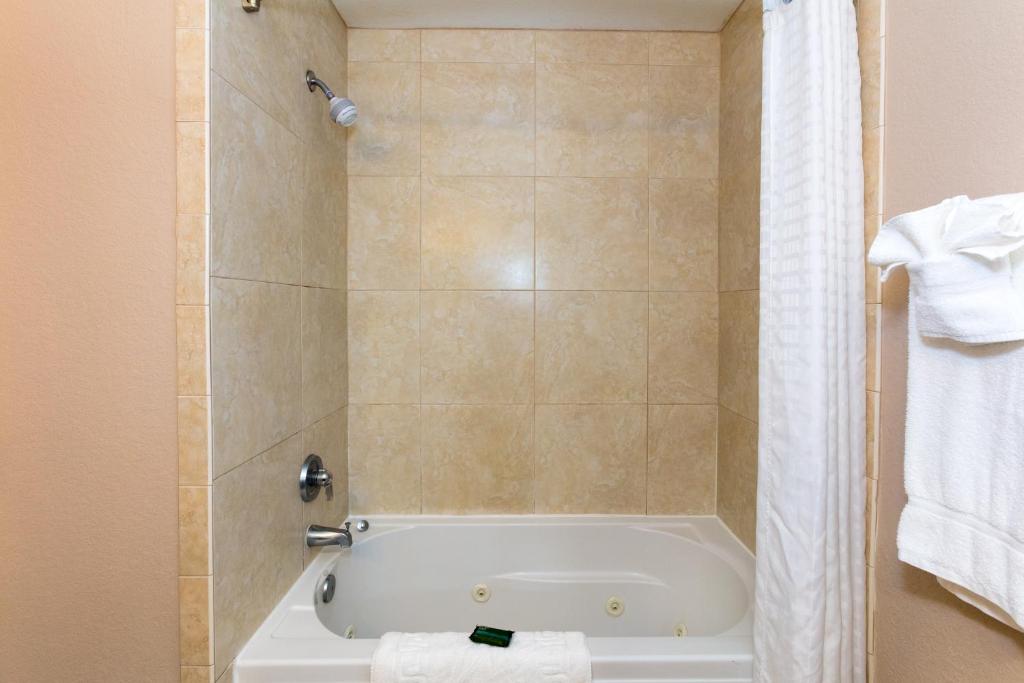 King Room with Balcony