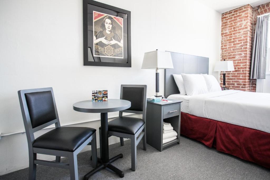 Queen Room with Shared Bathroom