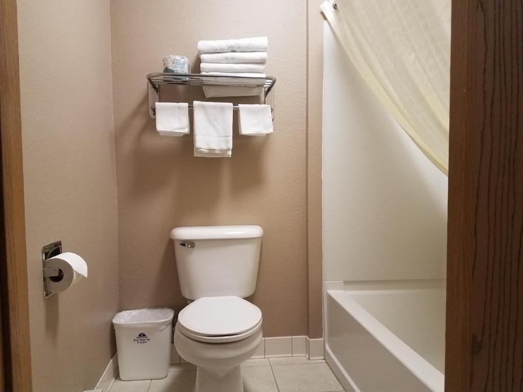 Double Room with Two Double Beds – Non-Smoking