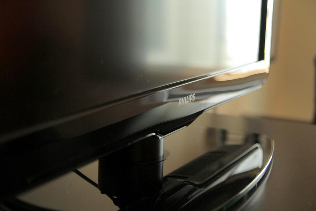 King Suite – Non-Smoking