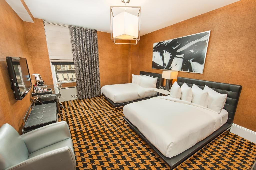 Deluxe Double Room with Two Double Beds