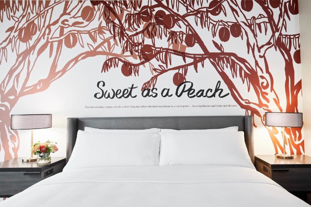 Classic King Hearing-Accessible Guest Room