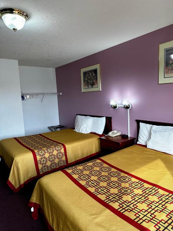 Double Room with Two Double Beds