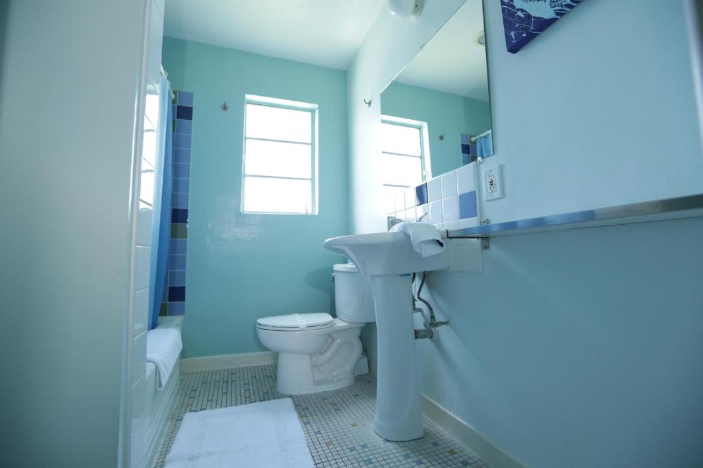 Bed in 6-Bed Mixed Dormitory Room