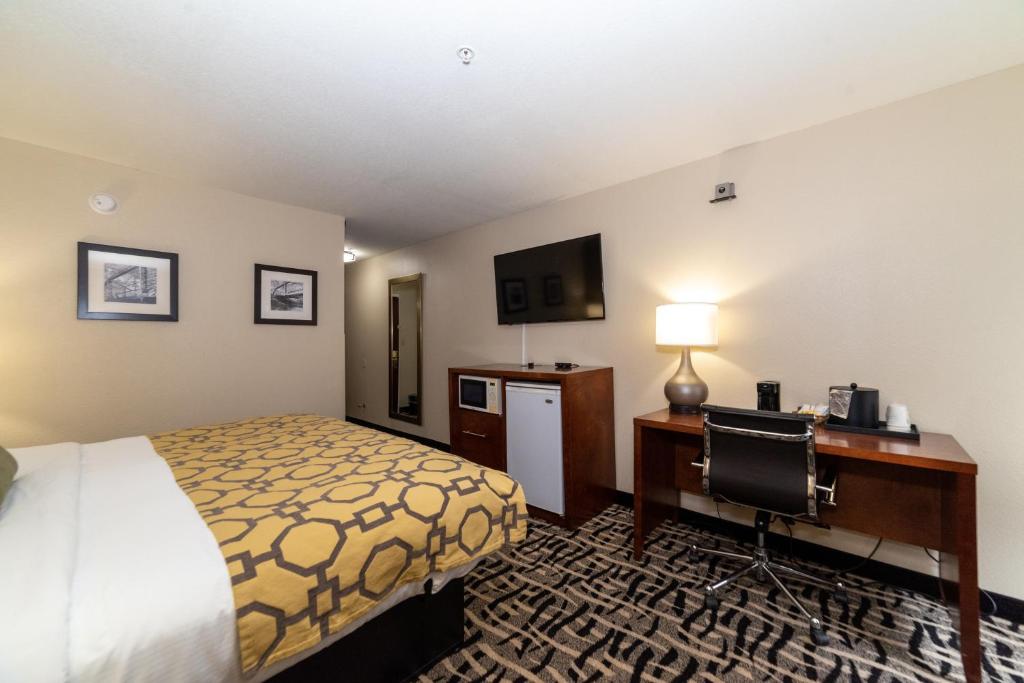 King Studio Suite – Non-Smoking