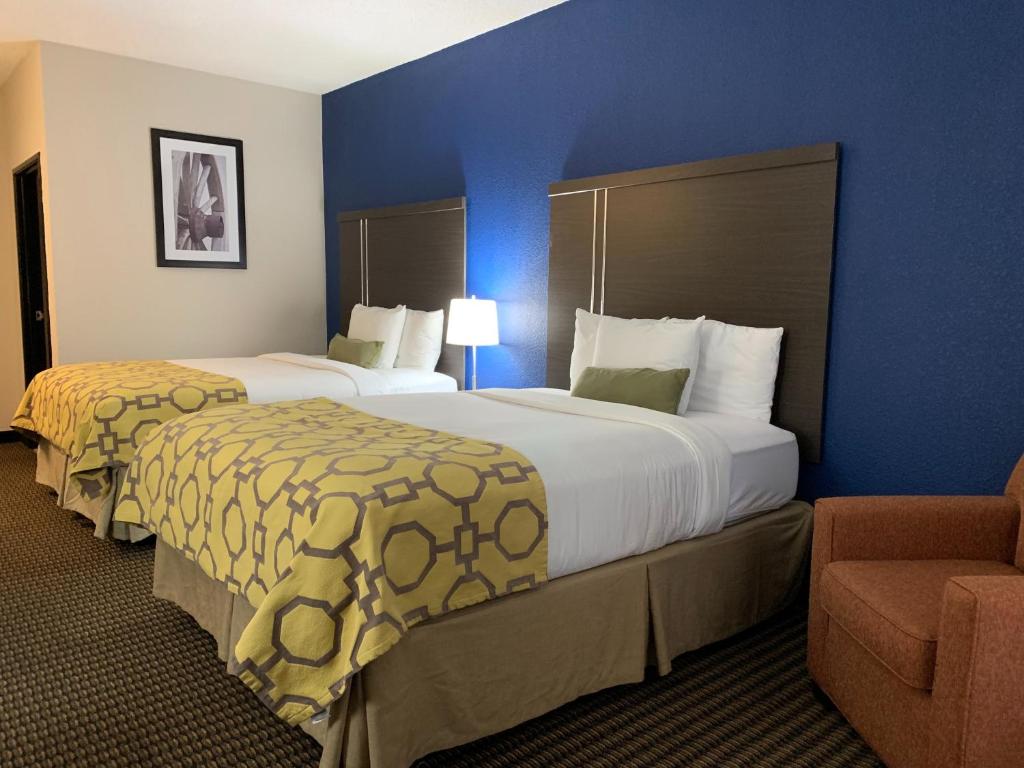 Double Room with Two Double Beds and MobilityHearing Impaired Access – Non-Smoking