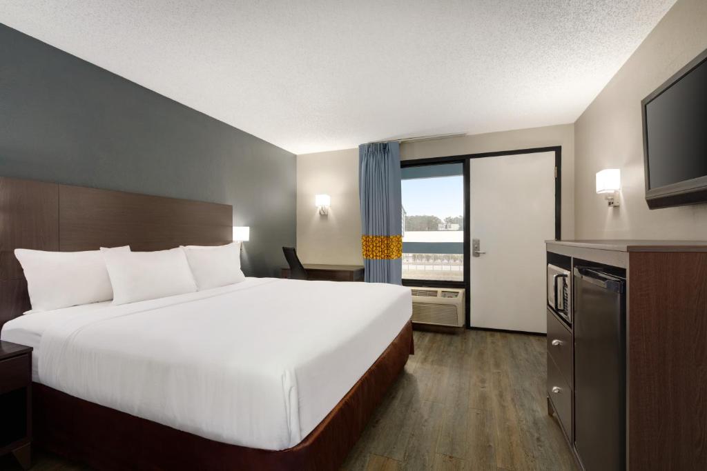 King Room – Mobility AccessNon-Smoking