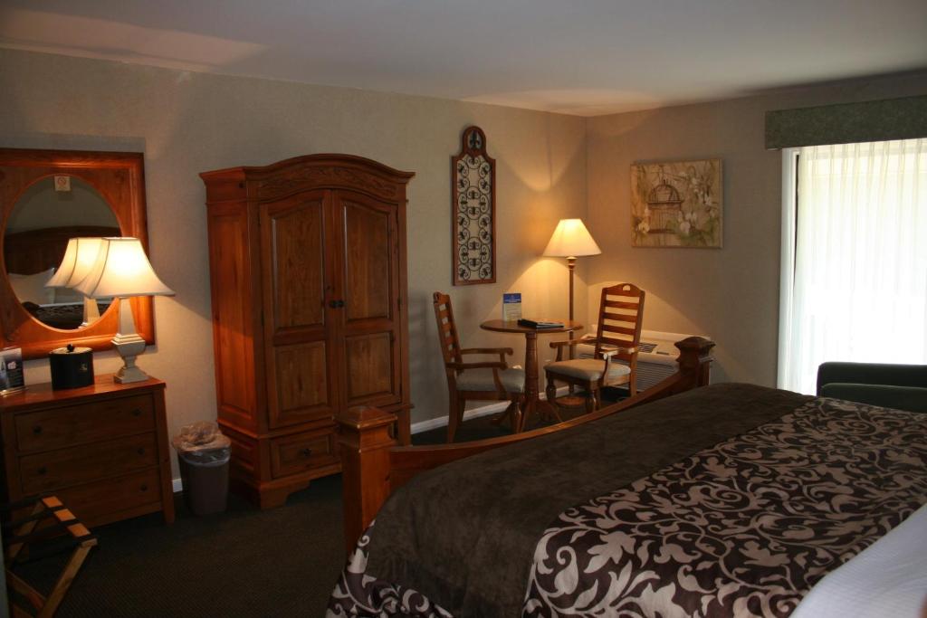 Two Bedroom King Suite