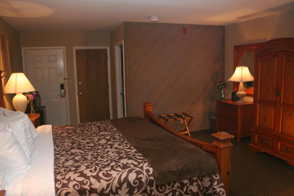 Two Bedroom King Suite