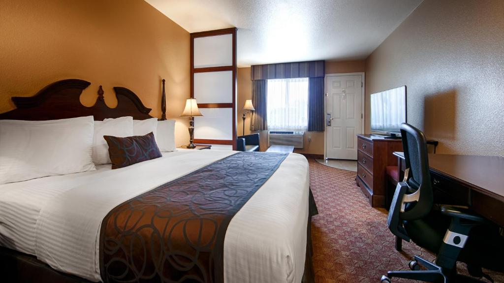 King Room – Non-Smoking