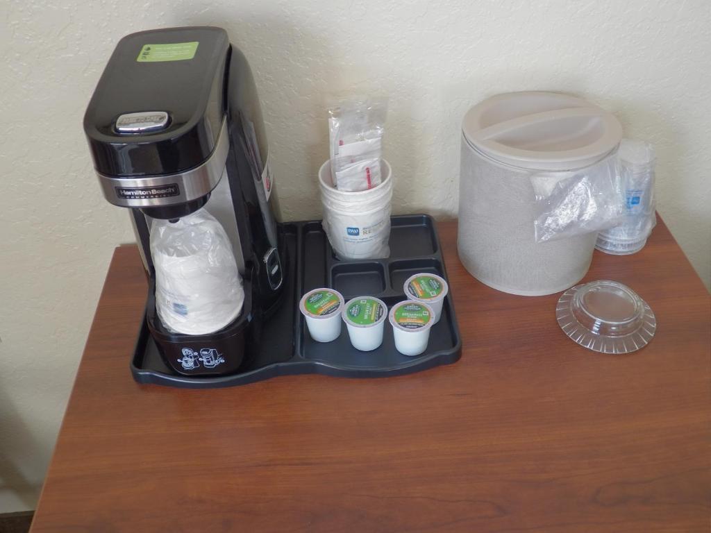 Queen Room with Two Queen Beds – Non-Smoking