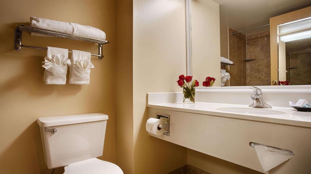 Executive Queen Room – Disability Access