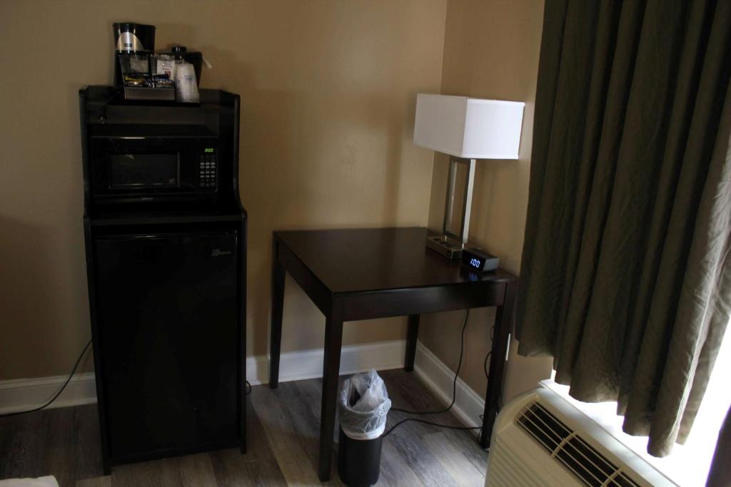 Executive King Room – Non-Smoking