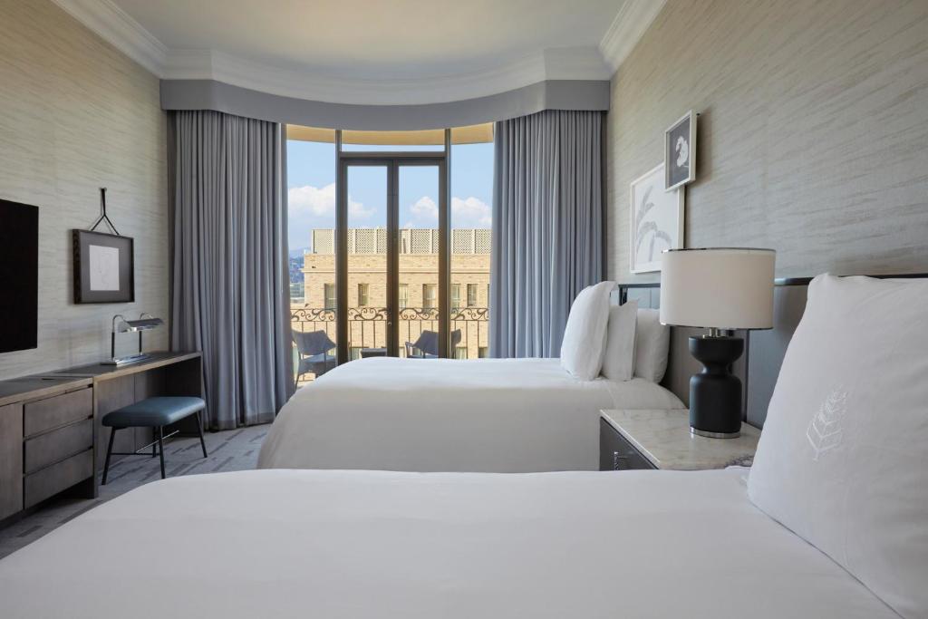 Double Room with Two Double Beds with Balcony