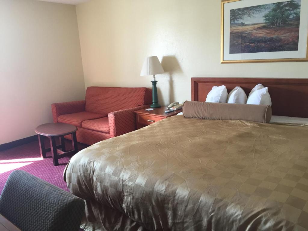 King Room – Non-Smoking