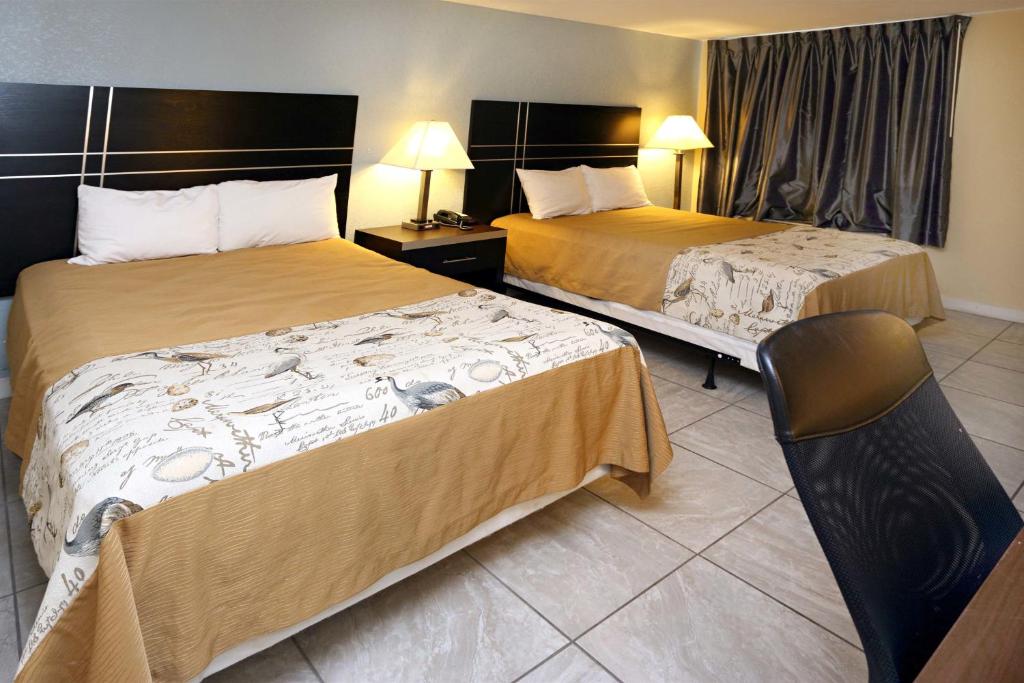 Standard Room with Kitchenette