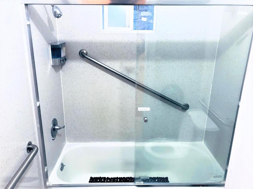 Standard Room with Shared Bathroom