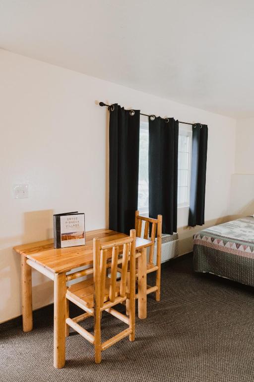 Queen Room with Two Queen Beds
