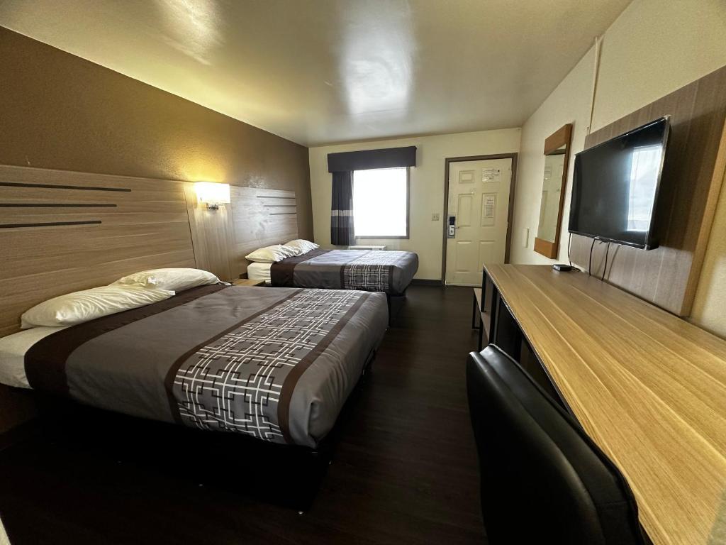 Double Room with Two Double Beds