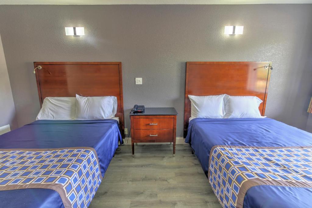 Budget Double Room – Non-Smoking