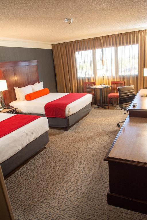 Standard King Room – Smoking