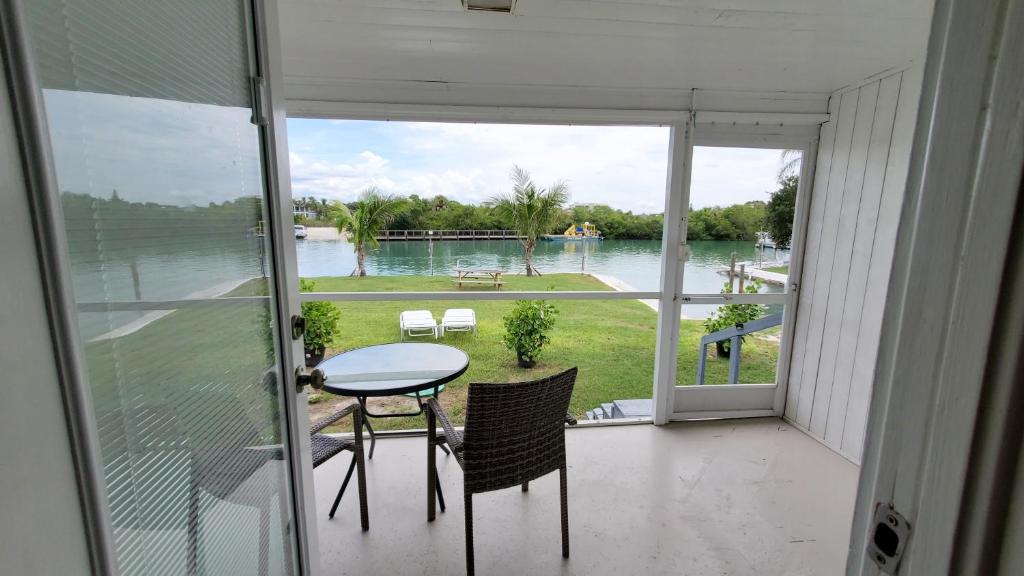 One-Bedroom with Bay View