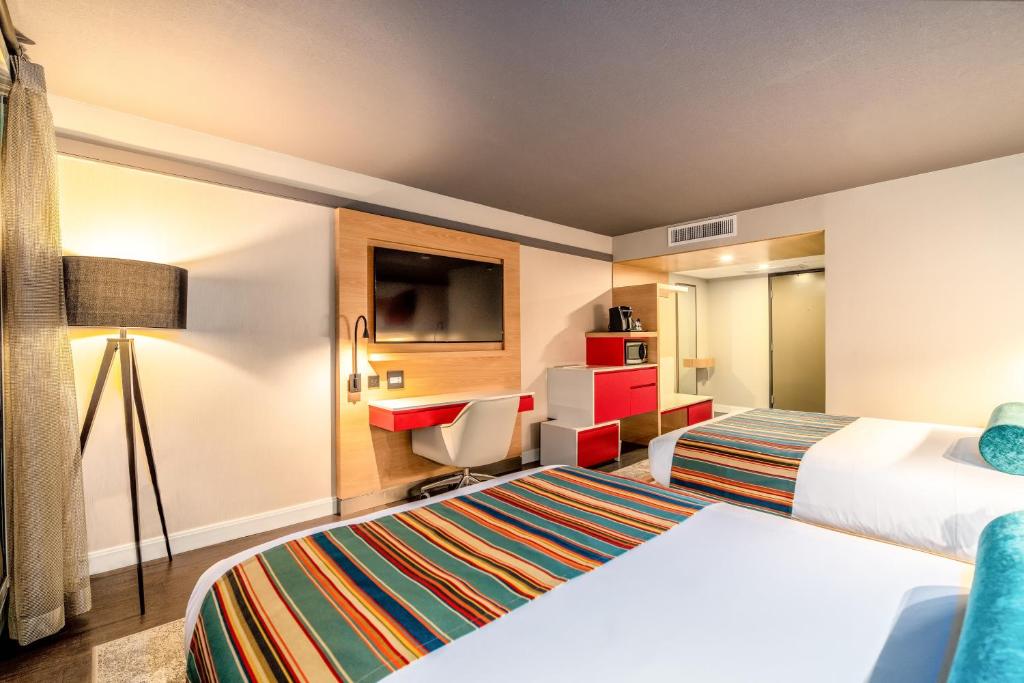 Standard Double Room with Two Queen Beds