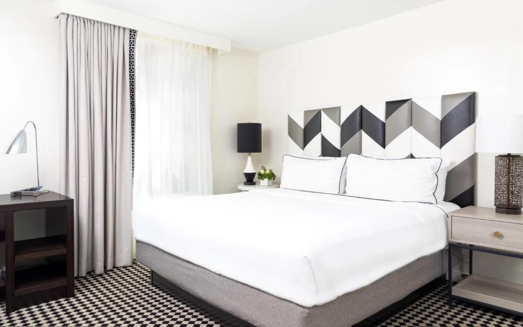 One Bedroom Signature Residence