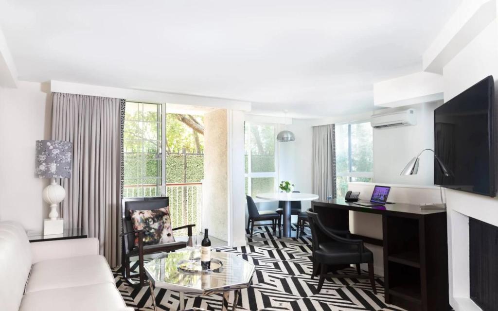 One Bedroom Signature Residence