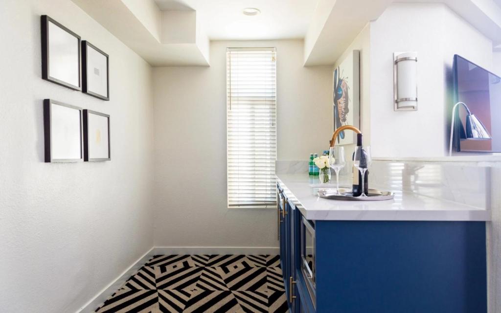 One Bedroom Signature Residence