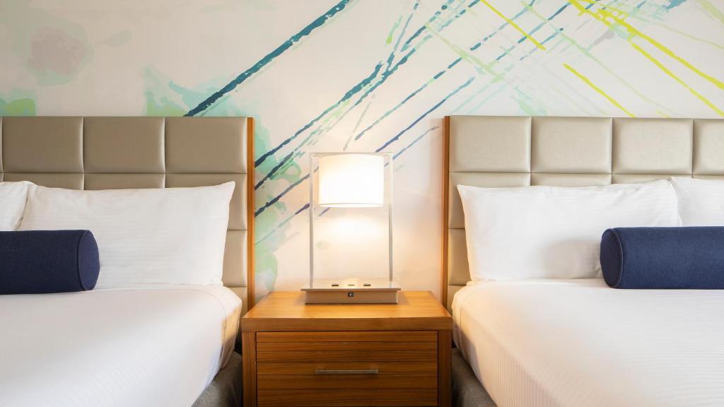 Deluxe Premium Room 2 Queen Non-Smoking