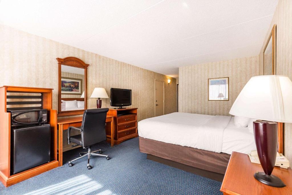 King Room – Non-Smoking