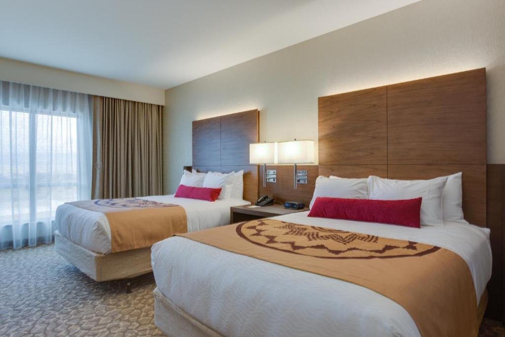 Queen Room – Disability Access