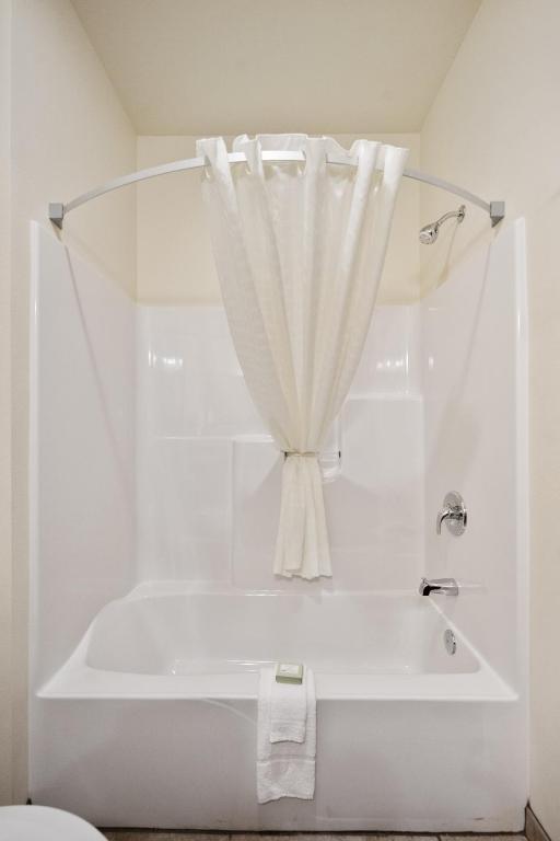 King Room – Disability Access