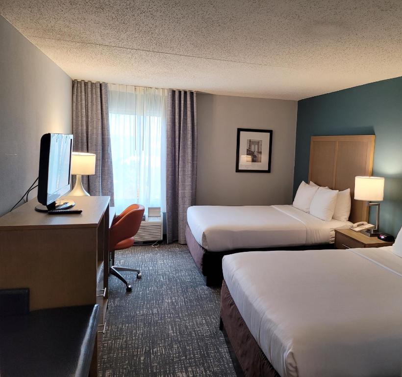 Deluxe Double or Twin Room