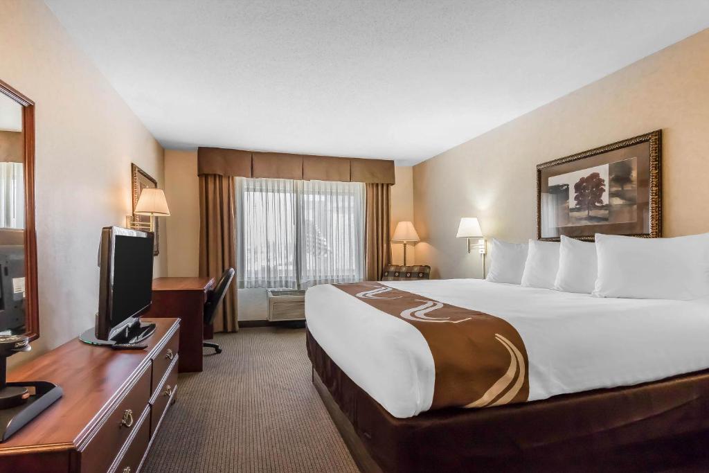 King Room – Non-Smoking