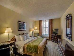 King Room with Tub – Mobility AccessibleNon Smoking