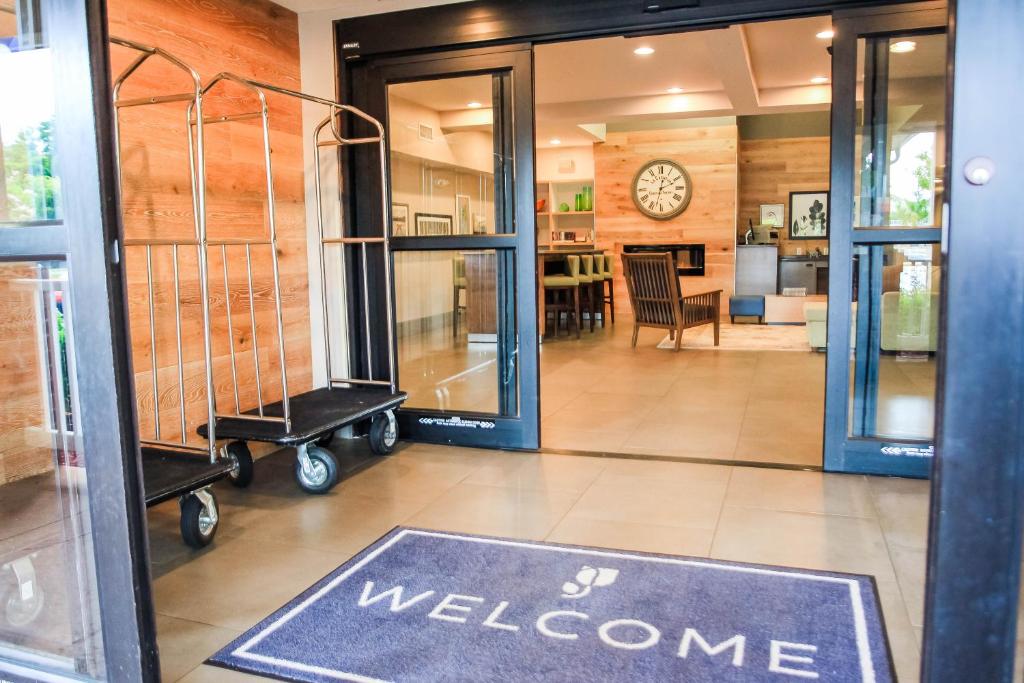 King Studio Suite – Disability AccessNon-Smoking