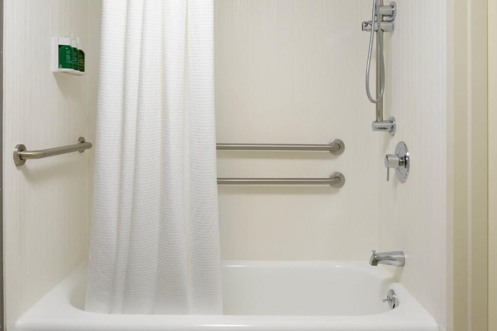 King Room with Sofa Bed