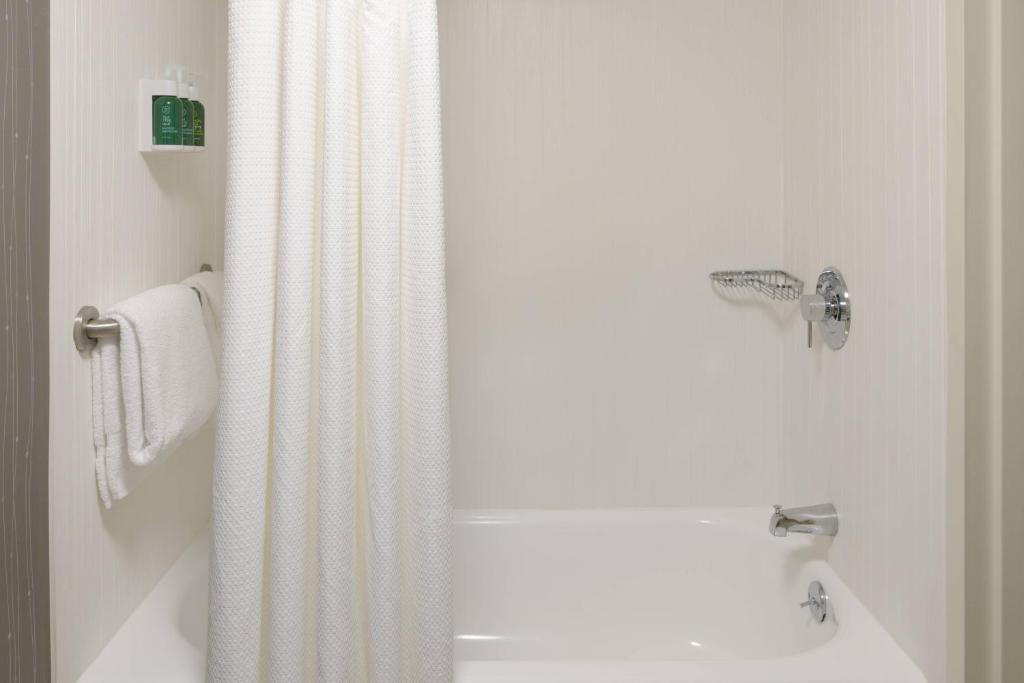 King Room with Sofa Bed