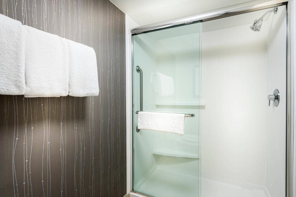 King Room with Sofa Bed