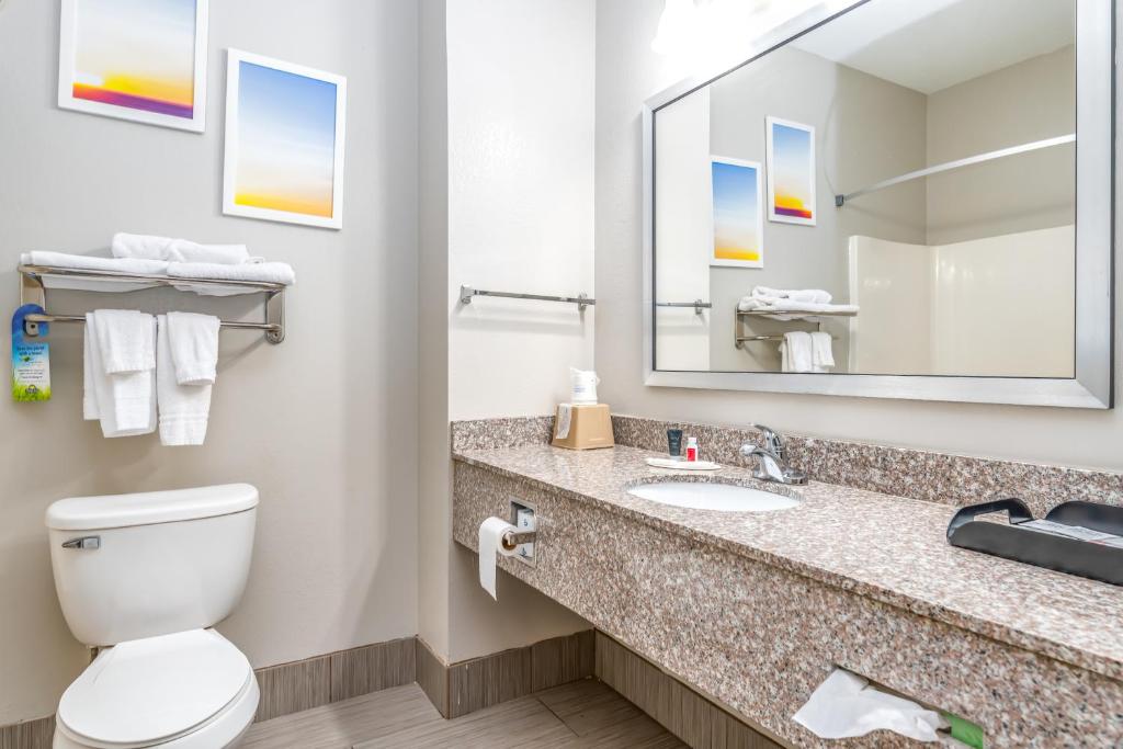 King Studio – Non-Smoking