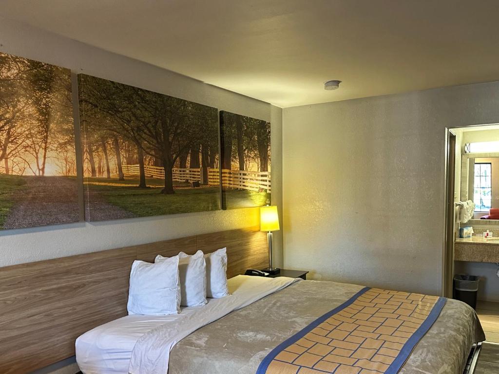 Superior King Room – Smoking