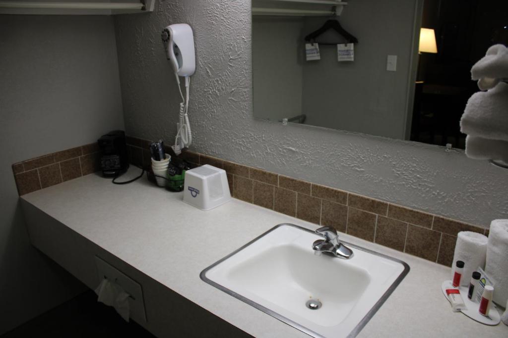 Double Room with Two Double Beds – Smoking