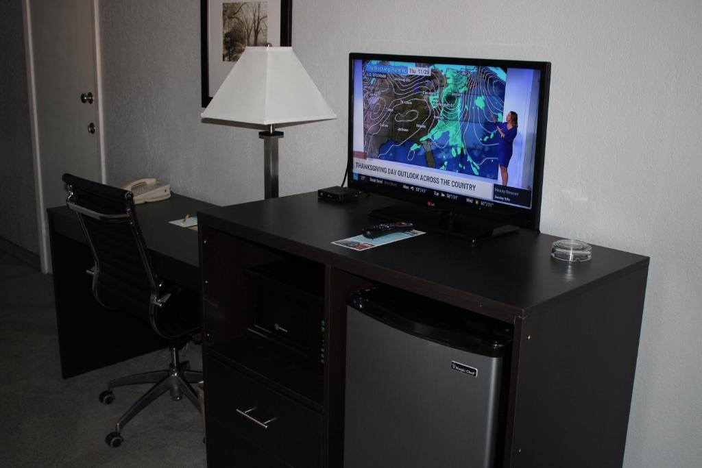 Queen Room – Smoking